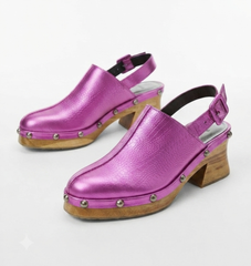 Zuecos en Cuero