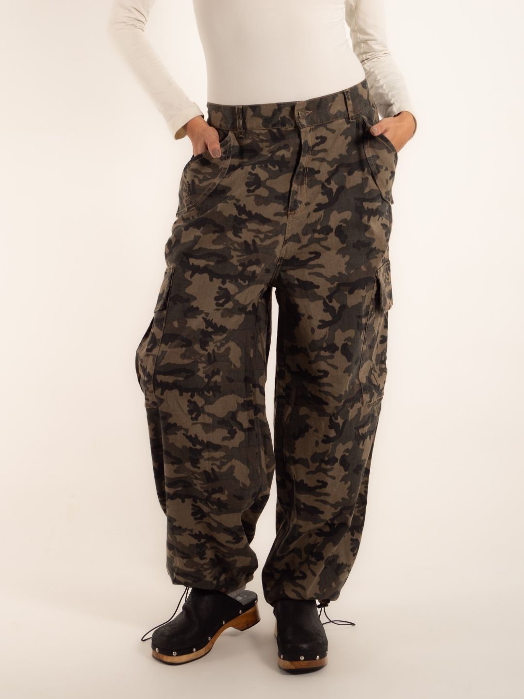 Pantalon camuflado