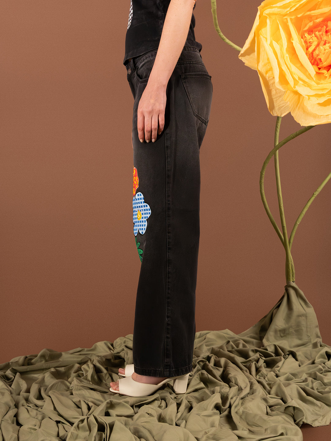 Jean bordado Flowers